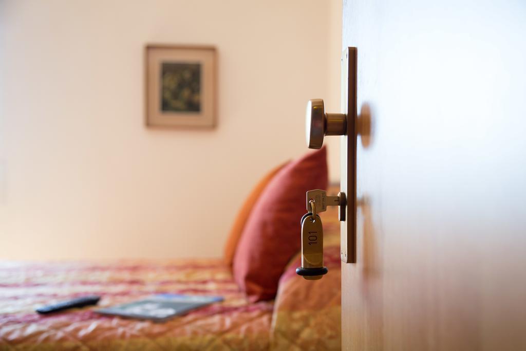 Hotel Antica Croce Tenno
